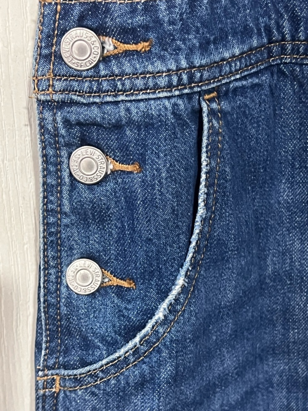 SOLD! Levi's Women Vintage Denim Jean Overalls XL - Picture 16 of 16